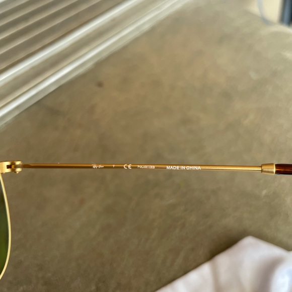 Authentic ray ban polarized square sunglasses - Picture 6 of 7